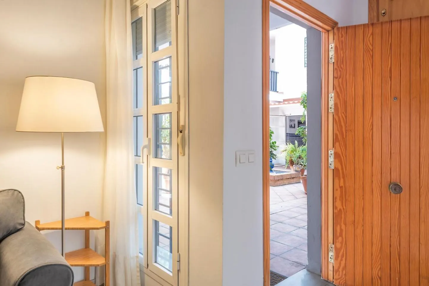 Apartamento Aires De Triana Riverside Sevilla
